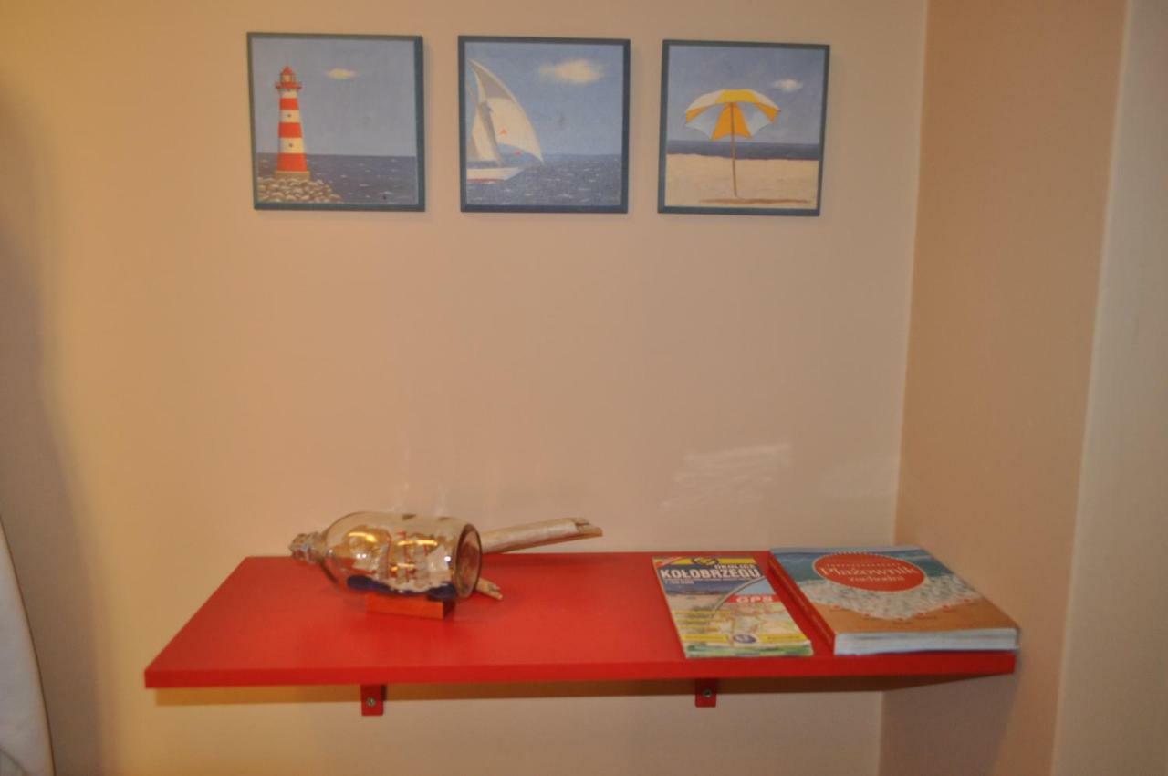Apartament Wrzos Dziwnówek Esterno foto